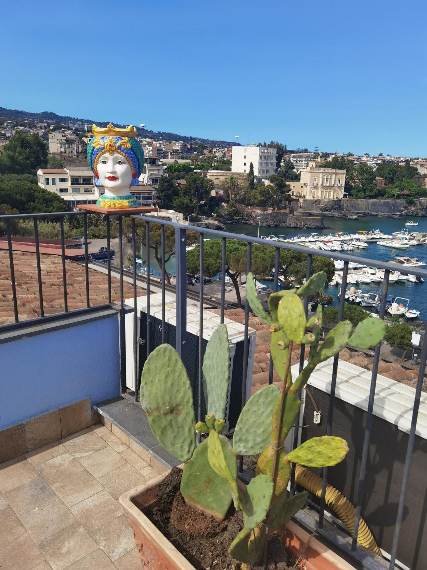 Luxury Sisters House "Il Mare Sole" Villa Катания Екстериор снимка