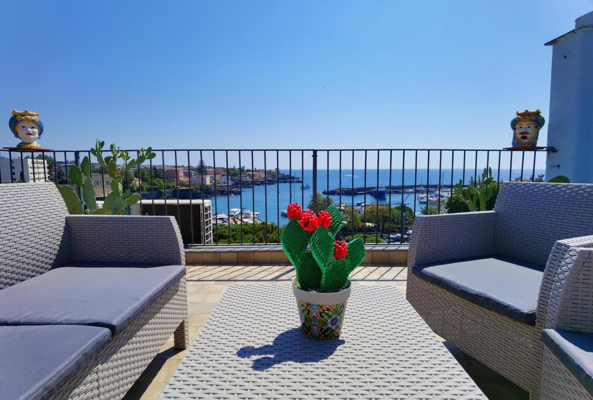 Luxury Sisters House "Il Mare Sole" Villa Катания Екстериор снимка